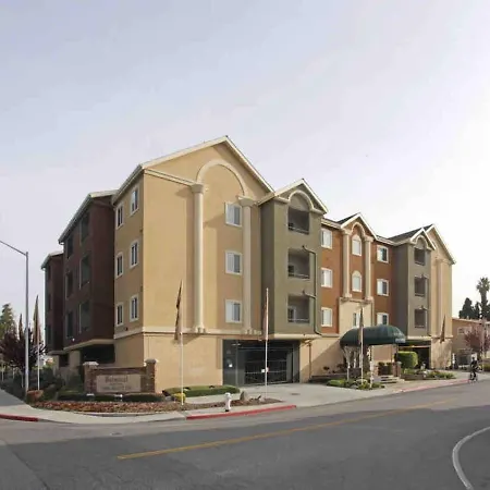 Balmoral Apartment